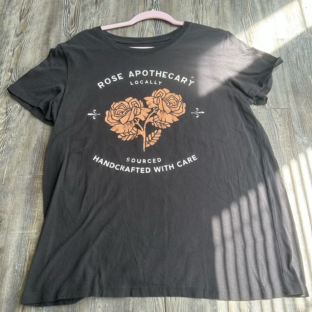 Rose Apothecary Tee
